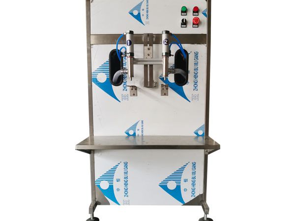 半自动活塞灌装机